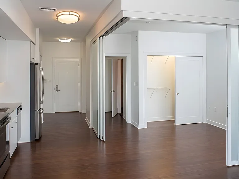 Park South — Photo 14