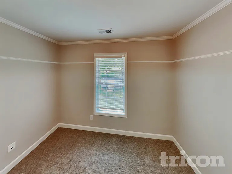 449 College Blvd — Photo 15