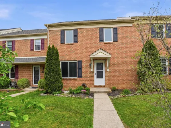 240 Goshen Rd, Schwenksville, PA 19473