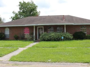 2002 Oak Grove Dr, Baton Rouge, LA 70815