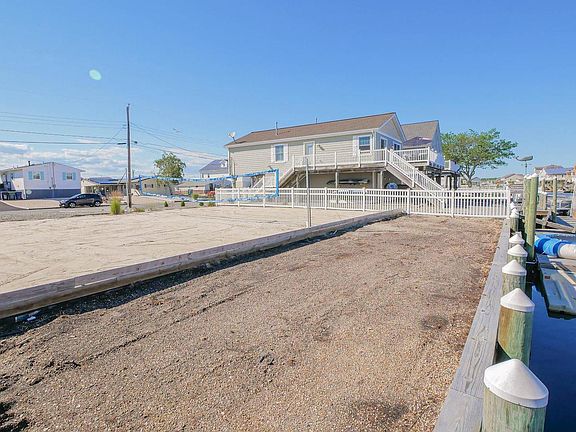2nd image of 35 S Ensign Dr