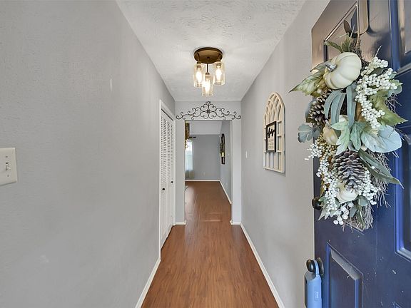 4th image of 16218 Cypress Valley Dr