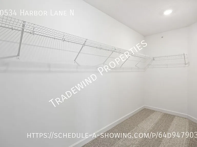 10534 Harbor Ln N — Photo 17