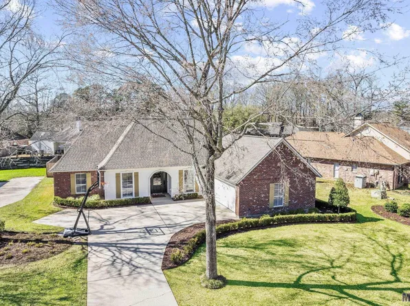 18830 Wildlife Way Dr, Baton Rouge, LA 70817