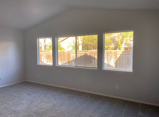 740 Rhine Ct, Los Banos, CA 93635