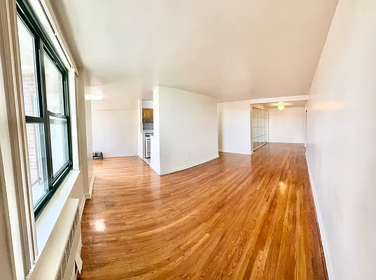 Rented by EastMount Realty LLC | media 1