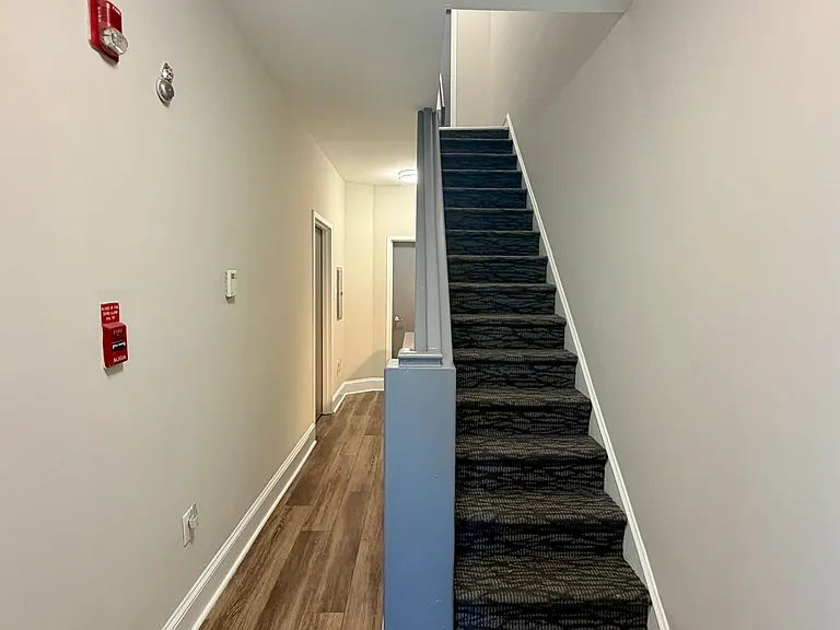 4066 Irving St #H — Photo 19