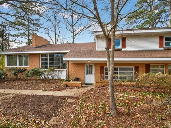 1502 James Lndg, Chesapeake, VA 23321