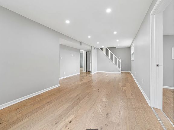 2nd image of 64 Curwood Ct #64
