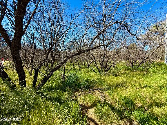 2nd image of 5360 N KRAMER Drive #425