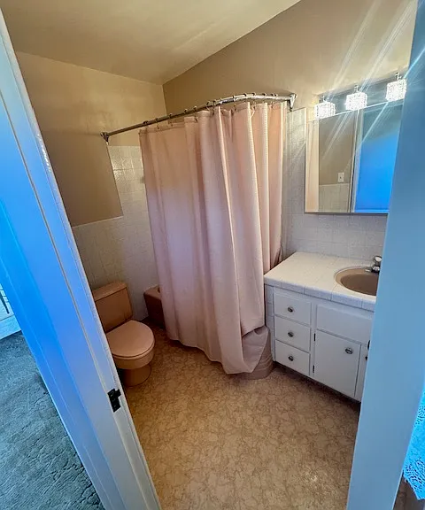 365 Edwards St — Photo 11