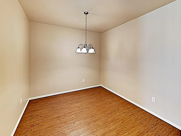 4704 River Mesa Dr — Photo 6
