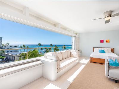 2895 Kalakua St #709, Honolulu, HI, 96825