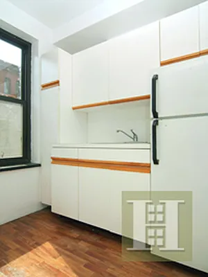 Rented by Halstead Real Estate | media 8