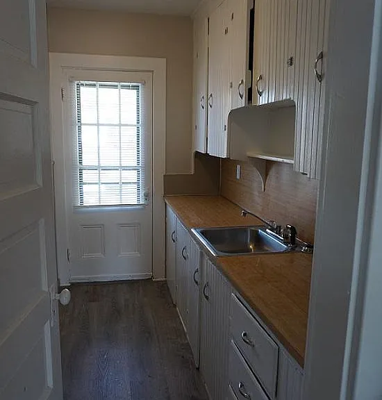 3 Warren St #3 — Photo 6
