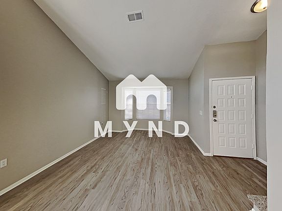 3rd image of 8102 Valley Trl