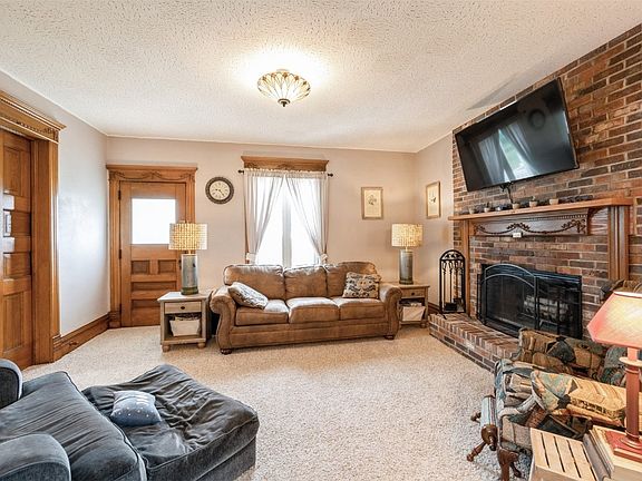 4th image of 6707 28th Ave