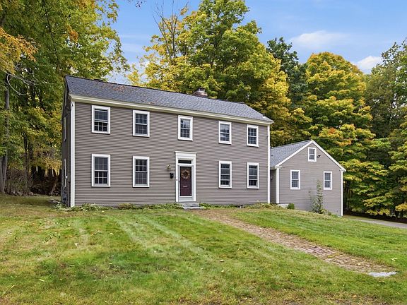 3rd image of 57 Eaton St