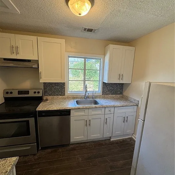 3408 E Reynolds St — Photo 4
