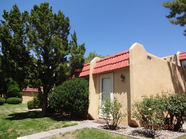 1st image of 5209A Camino Del Sol NE #A