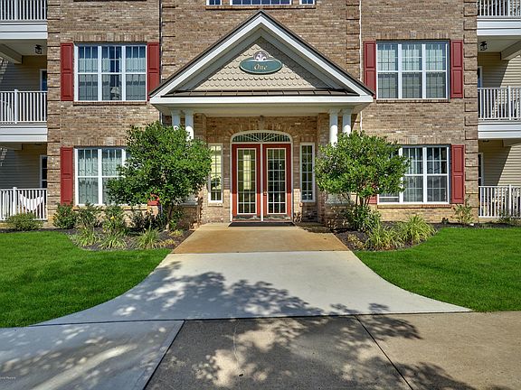 2nd image of 118 Sophee Ln #1000