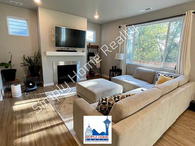 929 Vine Maple St SE — Photo 9