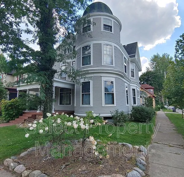 1025 Crescent Ave — Photo 24