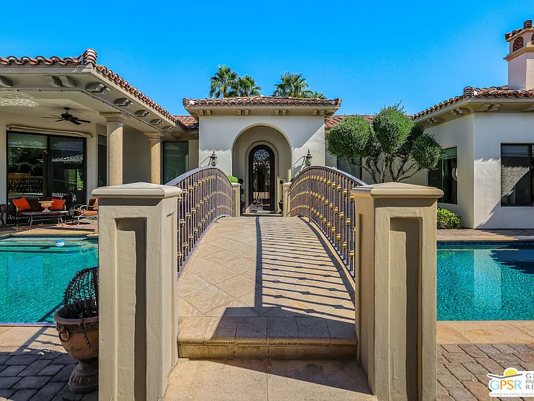 57870 S Valley Ln — Photo 2