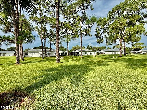 4th image of 36 Heath Aster Ln