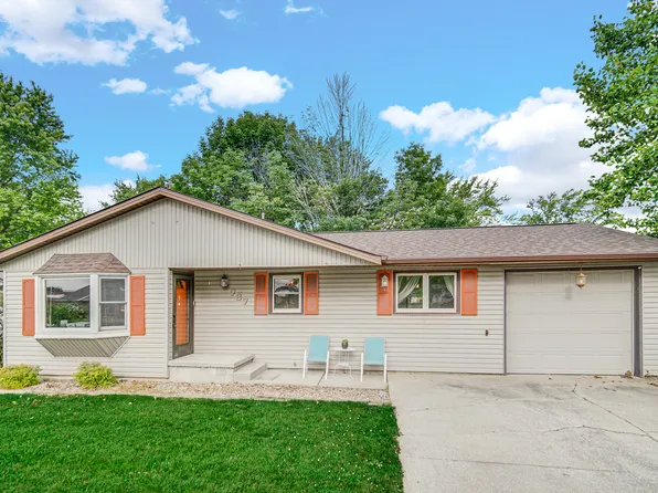 787 Cherokee Dr, Bourbonnais, IL 60914