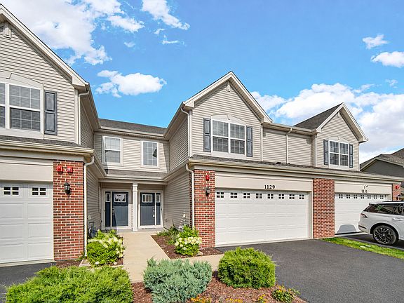 2nd image of 1129 Hawk Hollow Dr