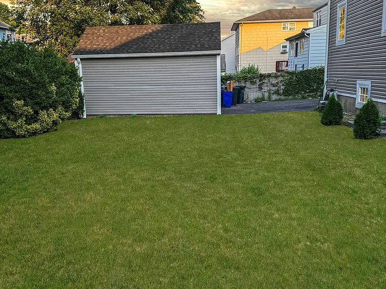 61 Chestnut St #2 — Photo 22