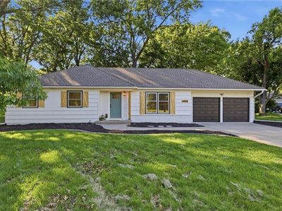10408 Beverly Dr, Overland Park, KS, 66207
