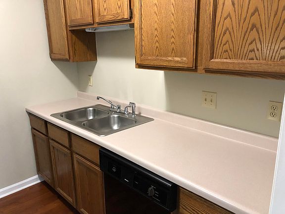 5th image of 6900 Kings Crossing Way
