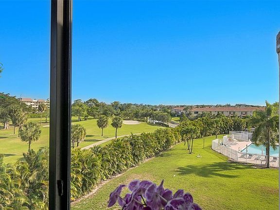 3rd image of 9300 SW 8th St #422