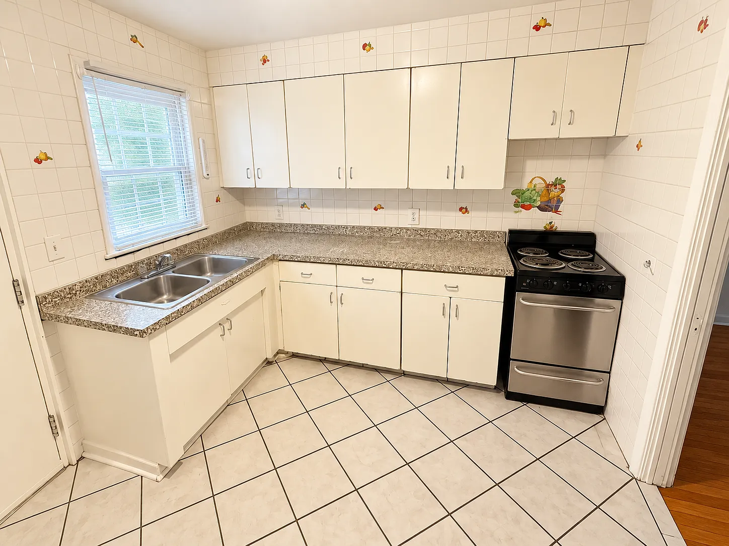 2 bed, 800 sqft, $960 — Photo 3