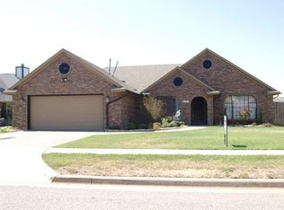 7012 SW Stradford Ave, Lawton, OK 73505