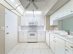 1st image of 1147 Hillsboro Mile APT 506