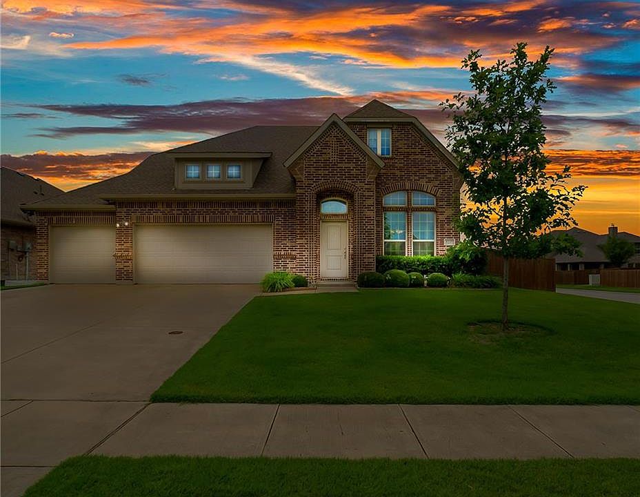 1st image of 5237 Fringetree Dr