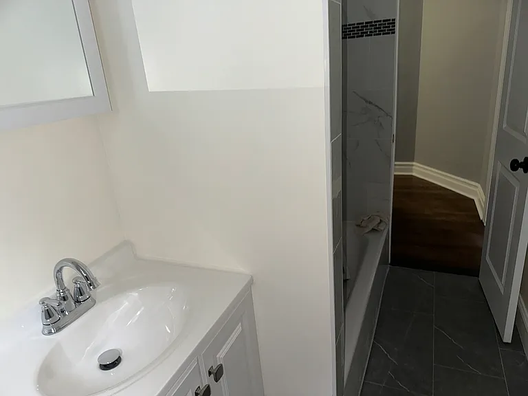 804 Avenue C #9 — Photo 10
