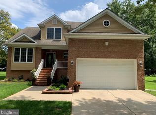 122 Moore St, Moorestown, NJ 08057