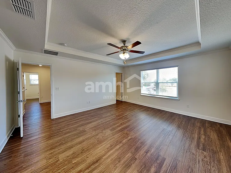 3051 Creek Village Lane Grn — Photo 12
