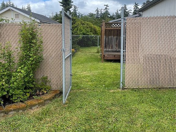 4th image of 1785 Douglas Road #60