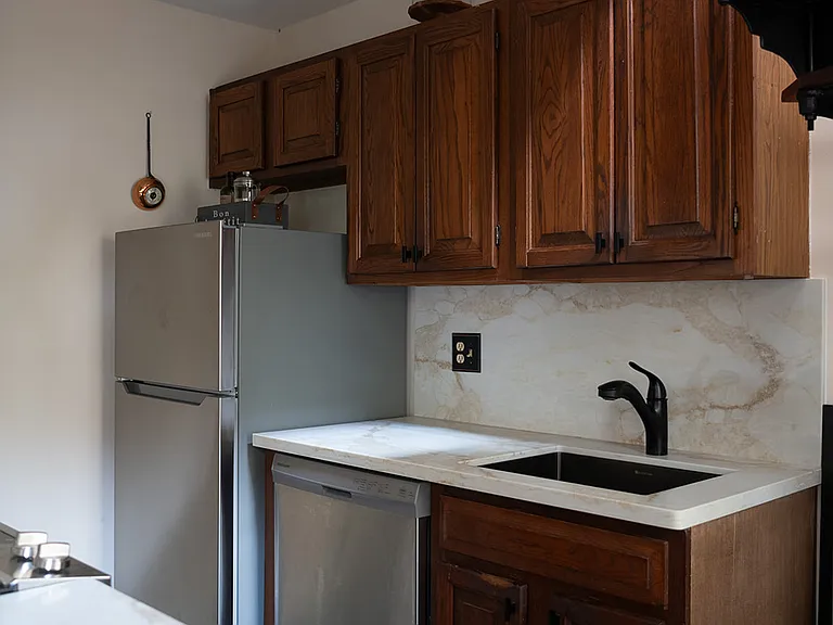 1018 Bienville St — Photo 7