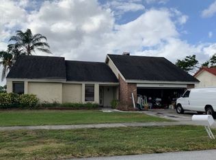 500 NW 86th Ave, Pembroke Pines, FL 33024