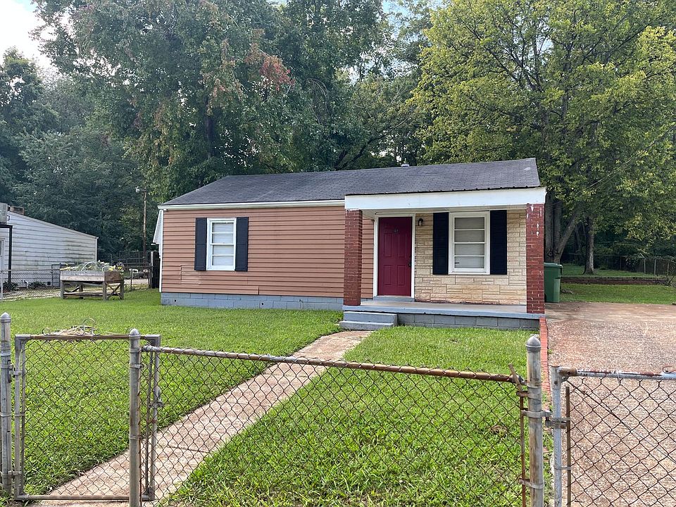 1st image of 1019 Fairway Dr NW
