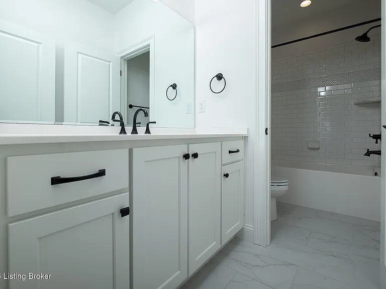 6024 Passionflower Dr — Photo 43