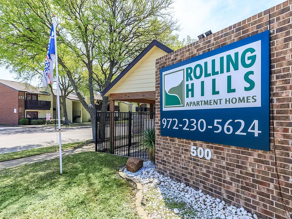 Rolling Hills Place