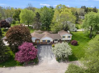 4822 Sylvan View Dr, Clarkston, MI 48348