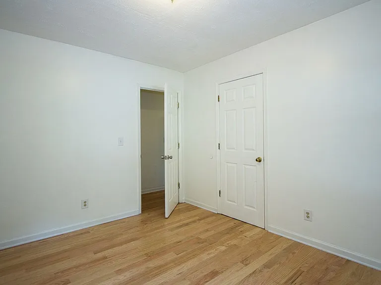 1169 Hillcrest Ct — Photo 27